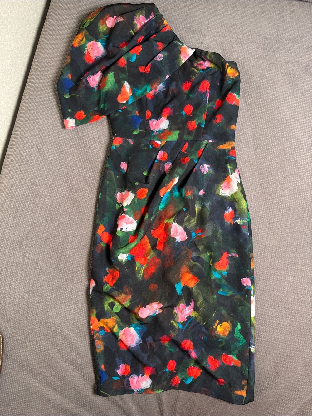 Black Halo Eve by Laurel Berman One-Shoulder Cape Floral Pencil Dress